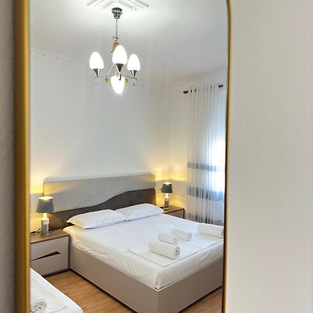 Hanna Guest House Пермет Екстер'єр фото