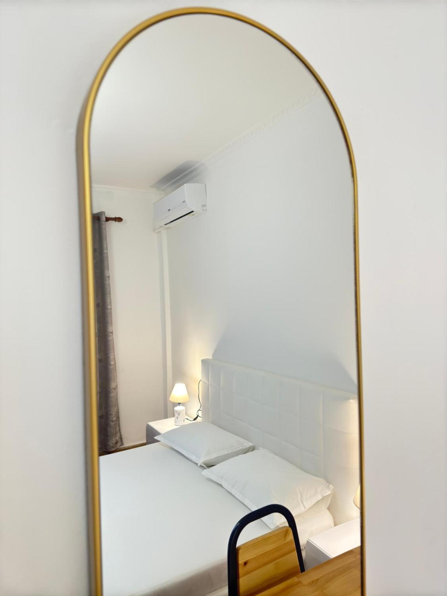 Hanna Guest House Пермет Екстер'єр фото